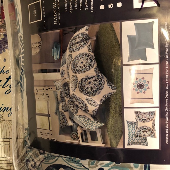 Bedding - Picture 2 of 2